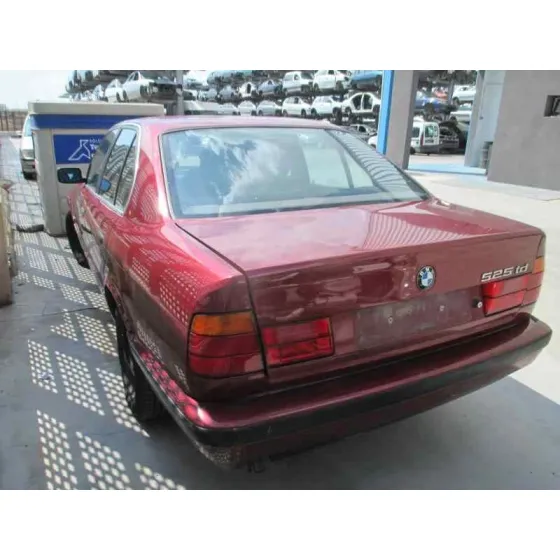 BMW SERIE 5 BERLINA (E34) '1993 525TD