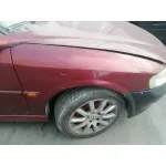 OPEL VECTRA B BERLINA OPEL VECTRA B BERLINA '2000 2.0 DTI ROJO 1995