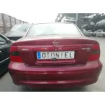 OPEL VECTRA B BERLINA OPEL VECTRA B BERLINA '2000 2.0 DTI ROJO 1995