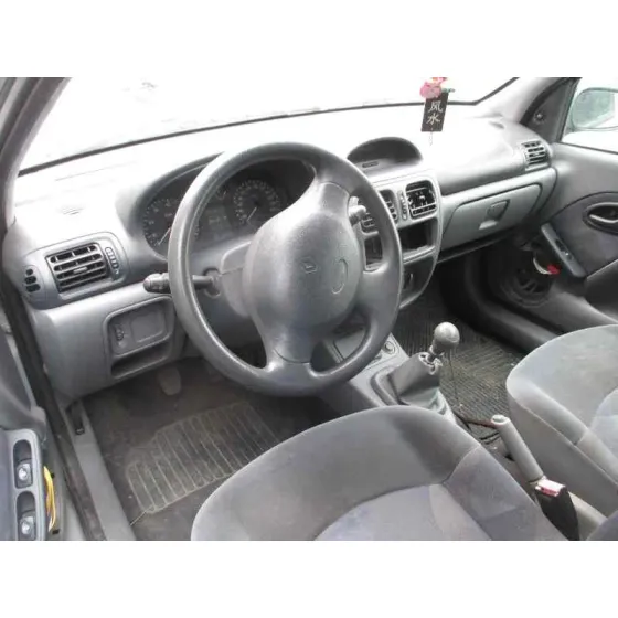 RENAULT CLIO II FASE I (B/CBO) '1999 1.9 DIESEL GRIS CLARO