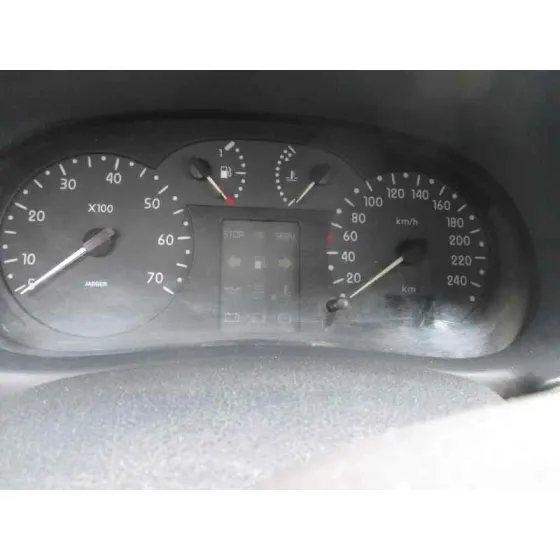 RENAULT CLIO II FASE I (B/CBO) '1999 1.9 DIESEL GRIS CLARO