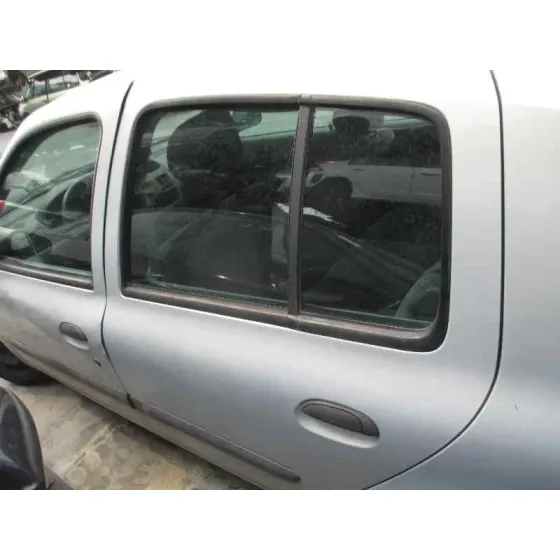 RENAULT CLIO II FASE I (B/CBO) '1999 1.9 DIESEL GRIS CLARO