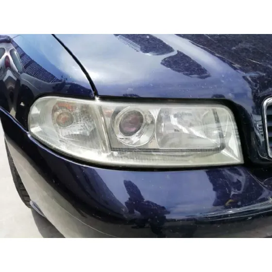 AUDI A4 BERLINA (B5) '2000 1.8 AZUL