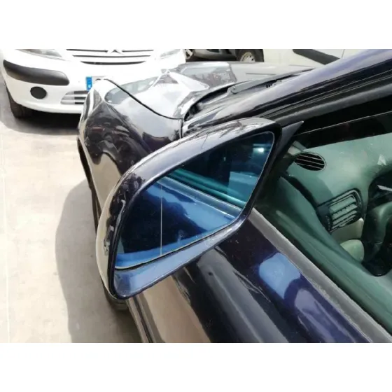 AUDI A4 BERLINA (B5) '2000 1.8 AZUL