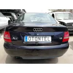 AUDI A4 BERLINA (B5) '2000 1.8 AZUL
