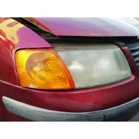 VOLKSWAGEN PASSAT BERLINA (3B2) '1997 COMFORTLINE ROJO