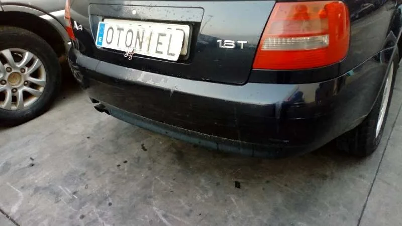 AUDI A4 BERLINA (B5) AUDI A4 BERLINA (B5) '1999 1.8 T AZUL 1999