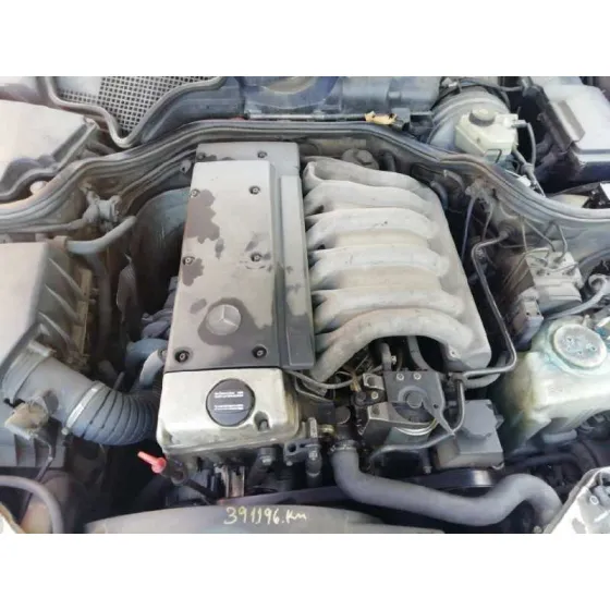 MERCEDES CLASE E (W210) BERLINA DIESEL '1998 3.0 TURBODIESEL CAT GRIS PLATA
