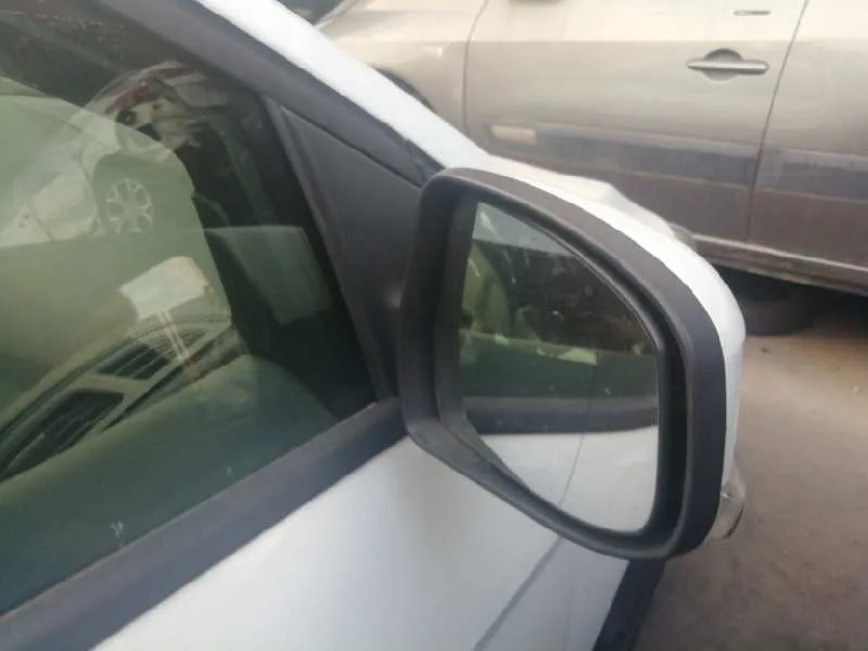 FORD FOCUS LIM. FORD FOCUS LIM. '2015 TREND + BLANCO 2014