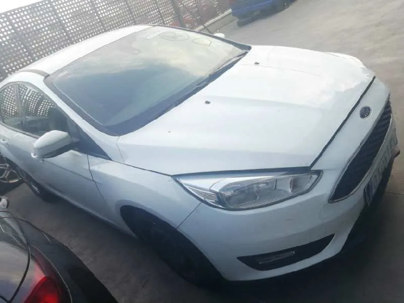 FORD FOCUS LIM. FORD FOCUS LIM. '2015 TREND + BLANCO 2014