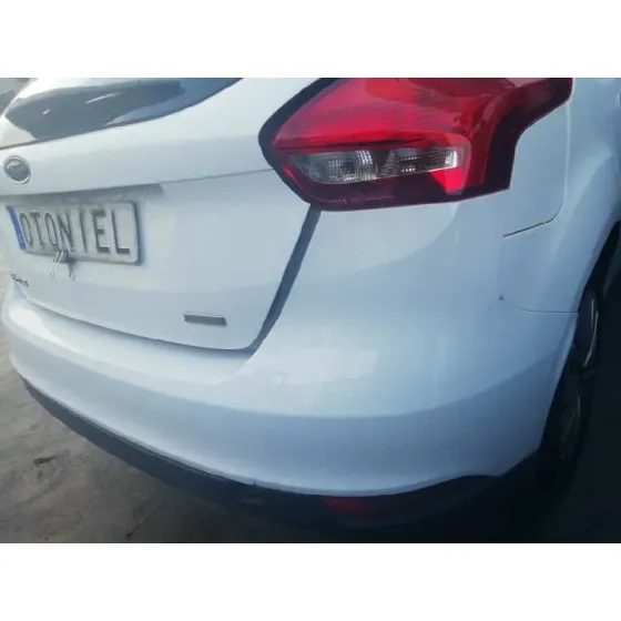 FORD FOCUS LIM. '2015 TREND + BLANCO