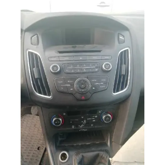 FORD FOCUS LIM. '2015 TREND + BLANCO