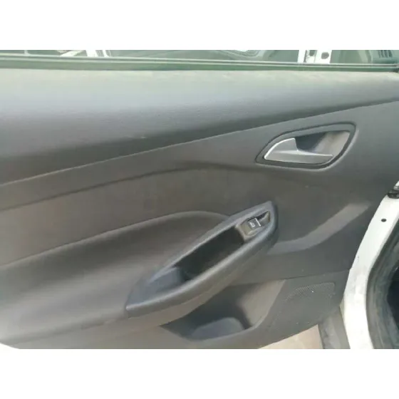 FORD FOCUS LIM. '2015 TREND + BLANCO