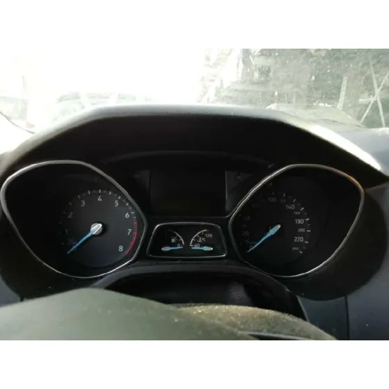 FORD FOCUS LIM. '2015 TREND + NEGRO