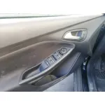 FORD FOCUS LIM. FORD FOCUS LIM. '2015 TREND + NEGRO 2014