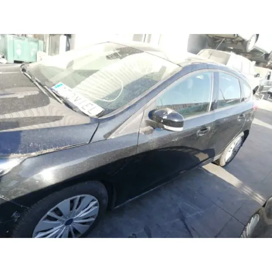 FORD FOCUS LIM. '2015 TREND + NEGRO