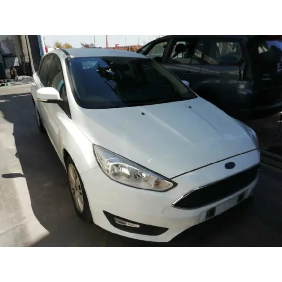 FORD FOCUS LIM. '2015 TREND BLANCO