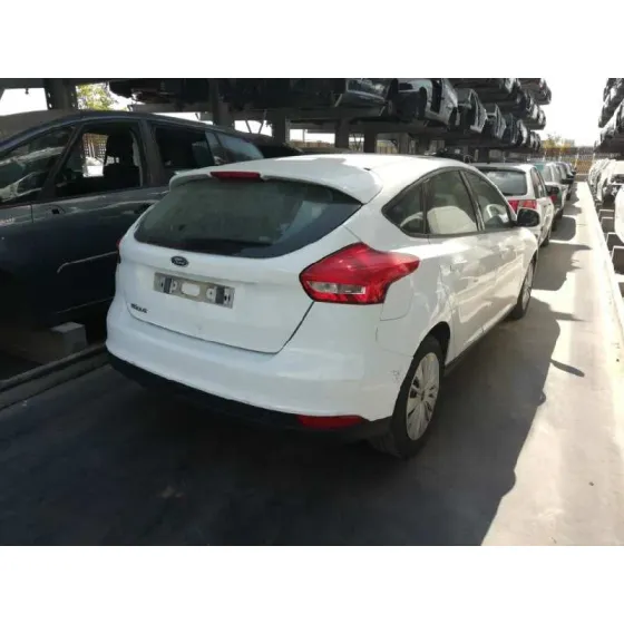 FORD FOCUS LIM. '2015 TREND BLANCO