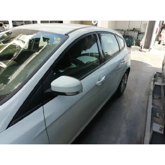FORD FOCUS LIM. '2015 TREND BLANCO