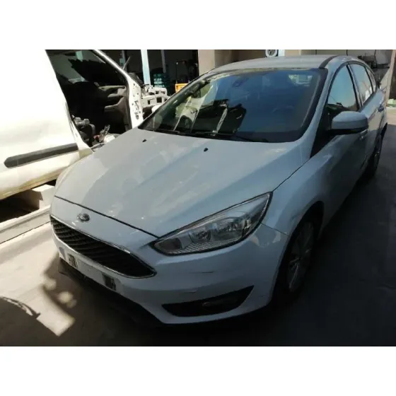 FORD FOCUS LIM. '2015 TREND BLANCO