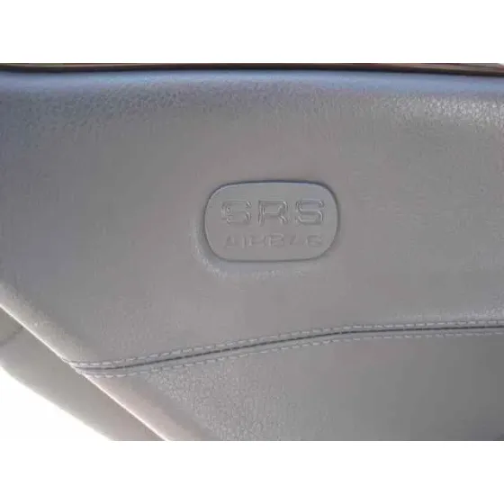MERCEDES CLASE E (W210) FAMILIAR '2000 220 T CDI (210.206) GRIS