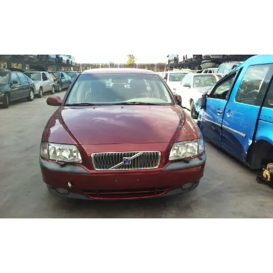 VOLVO S80 BERLINA '2000 2.4 (103KW) GRANATE