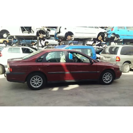 VOLVO S80 BERLINA '2000 2.4 (103KW) GRANATE