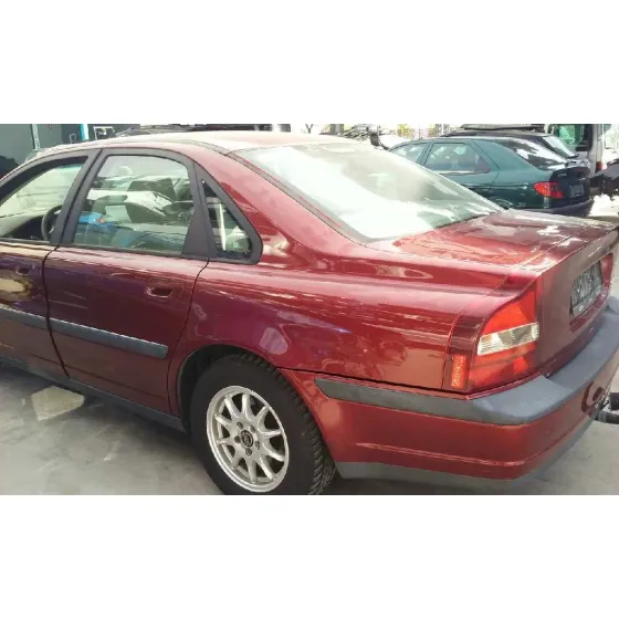 VOLVO S80 BERLINA '2000 2.4 (103KW) GRANATE