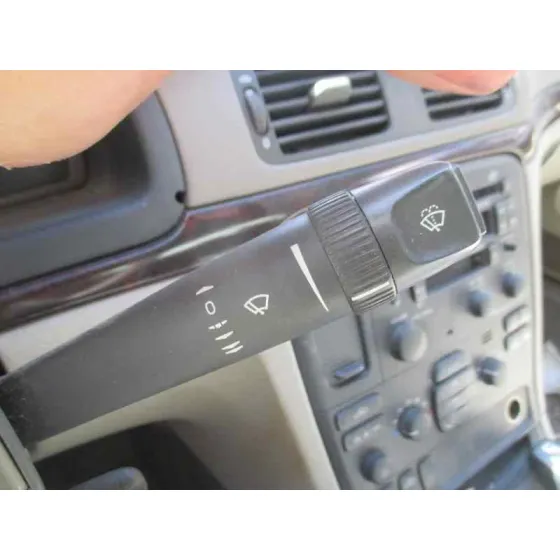 VOLVO S80 BERLINA '2000 2.4 (103KW) GRANATE