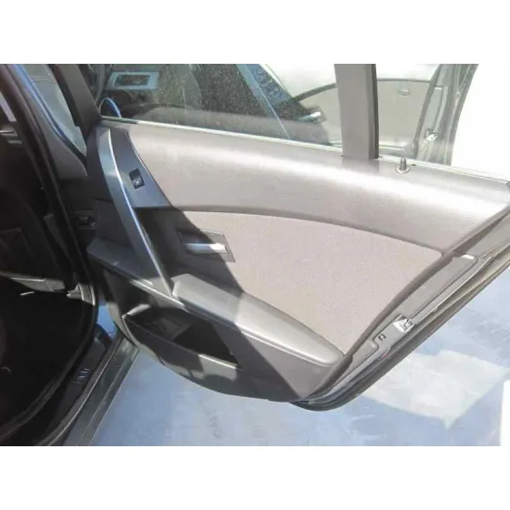 BMW SERIE 5 BERLINA (E60) '2007 520D GRIS CENIZA