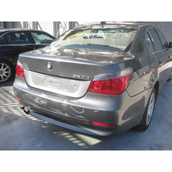 BMW SERIE 5 BERLINA (E60) '2007 520D GRIS CENIZA