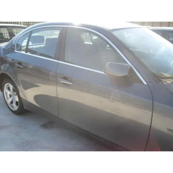 BMW SERIE 5 BERLINA (E60) '2007 520D GRIS CENIZA