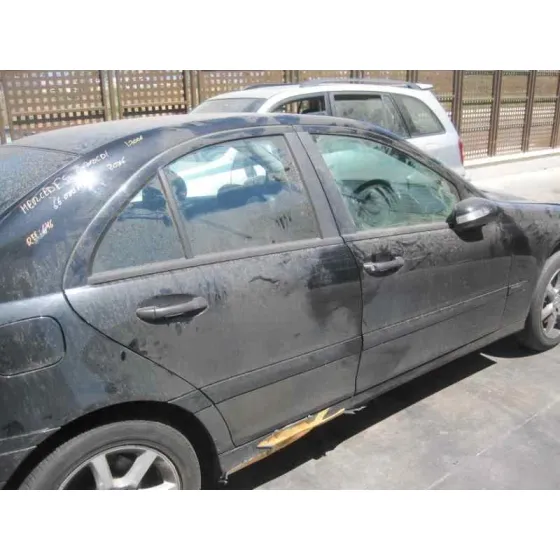 MERCEDES CLASE C (W203) BERLINA '2000 200 CDI (LA) (203.007)