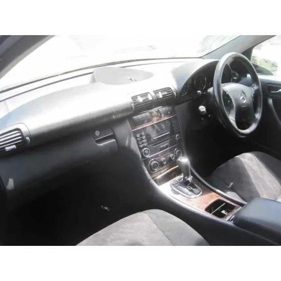 MERCEDES CLASE C (W203) BERLINA '2000 200 CDI (LA) (203.007)