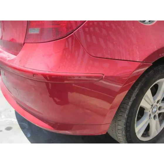 BMW SERIE 1 BERLINA (E81/E87) '2004 118D ROJO