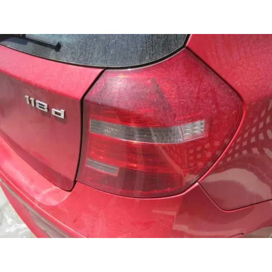 BMW SERIE 1 BERLINA (E81/E87) '2004 118D ROJO