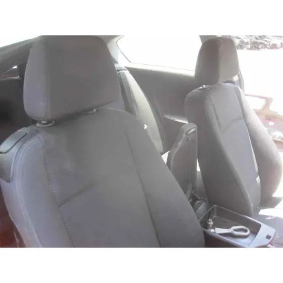 BMW SERIE 1 BERLINA (E81/E87) '2004 118D ROJO