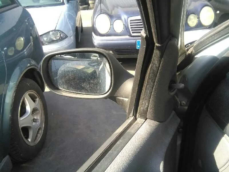RENAULT CLIO II FASE I (B/CBO) RENAULT CLIO II FASE I (B/CBO) '1999 1.9 D PLATA 1998