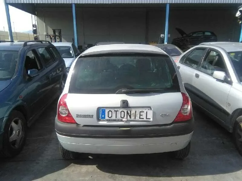 RENAULT CLIO II FASE I (B/CBO) '1999 1.9 D PLATA
