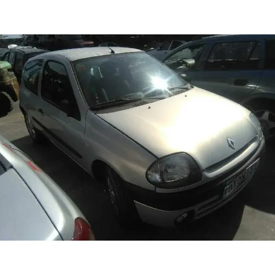 RENAULT CLIO II FASE I (B/CBO) '1999 1.9 D PLATA