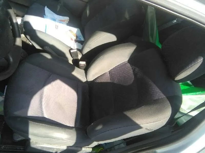 RENAULT CLIO II FASE I (B/CBO) '1999 1.9 D PLATA