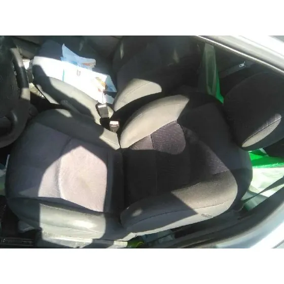 RENAULT CLIO II FASE I (B/CBO) '1999 1.9 D PLATA