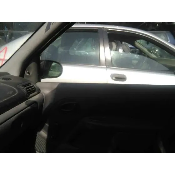 RENAULT CLIO II FASE I (B/CBO) '1999 1.9 D PLATA