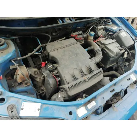 FIAT PUNTO BERLINA (188) '2009 1.4 16V DYNAMIC AZUL