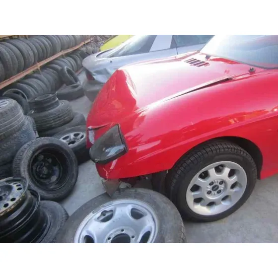 FIAT BARCHETTA (183) '2001 1.8 16V ROJO