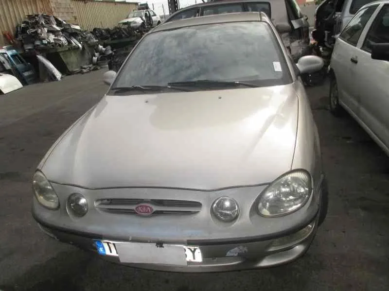 KIA SHUMA '1999 1.5 CAT MARRON
