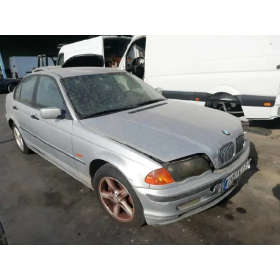 BMW SERIE 3 BERLINA (E46) '2000 320D GRIS