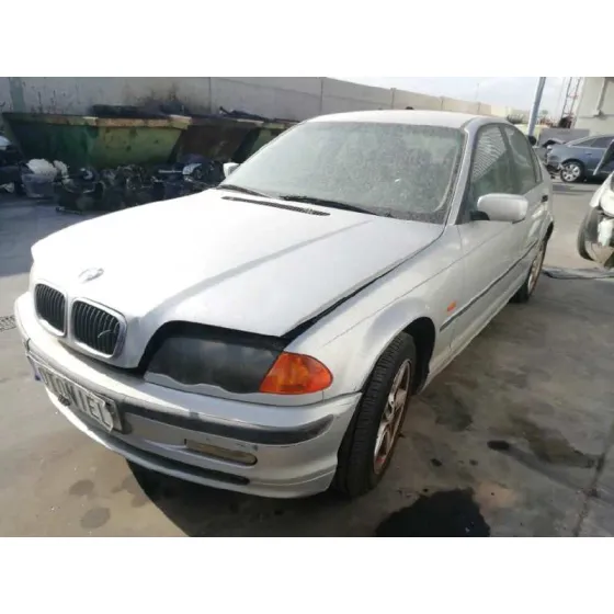 BMW SERIE 3 BERLINA (E46) '2000 320D GRIS