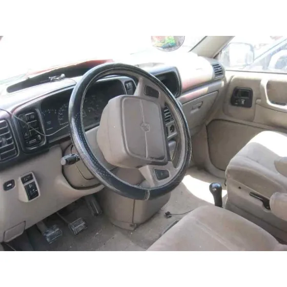 CHRYSLER VOYAGER (ES) '1995 2.5 TD LE GRAND VOYAGER VERDE