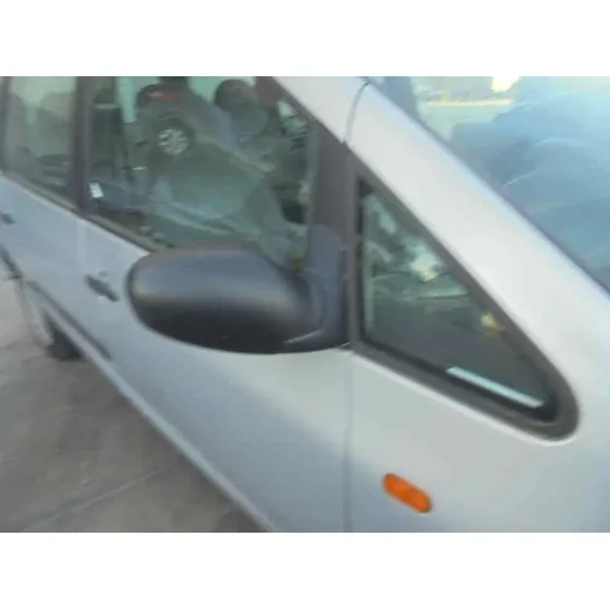 FORD GALAXY (VX) '1998 GHIA PLATA